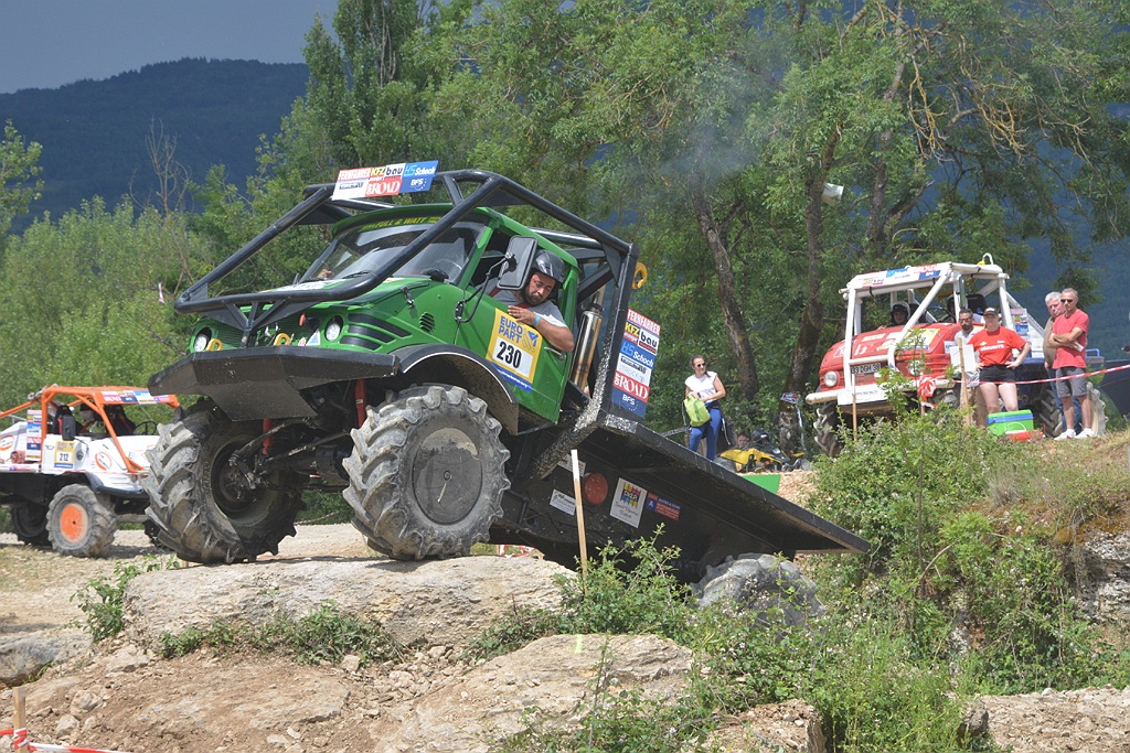 Team FULL&WATT  Trucktrial